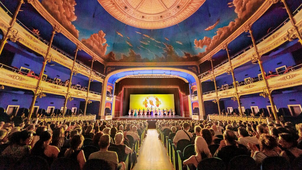 shen yun en sevilla